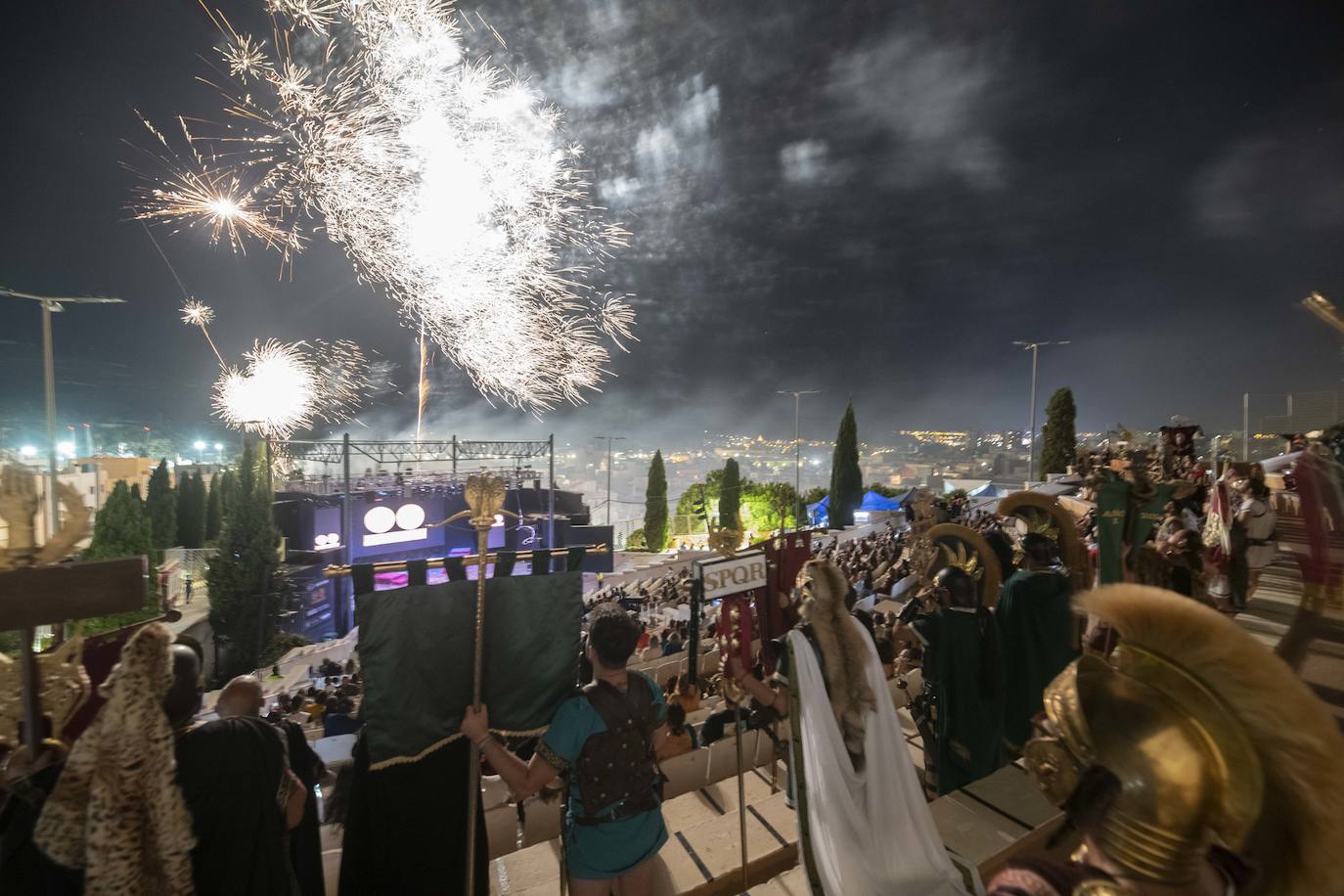 Fotos: Carthagineses y romanos se despiden con el apagado del fuego sagrado