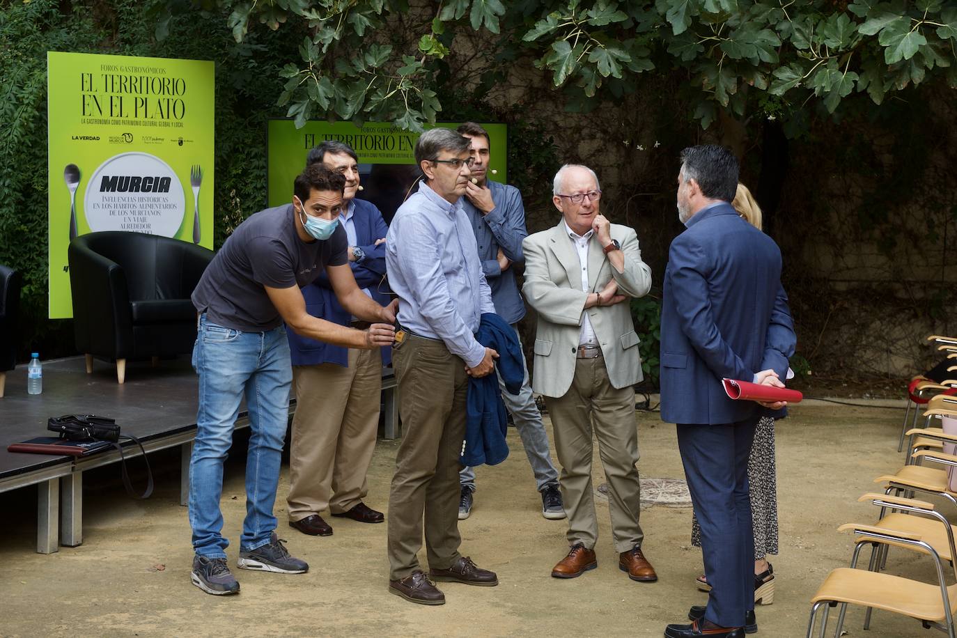 Fotos: Tercer encuentro del ciclo &#039;El territorio en el plato. Influencias históricas en los hábitos alimentarios de los murcianos: un viaje alrededor del mundo&#039;