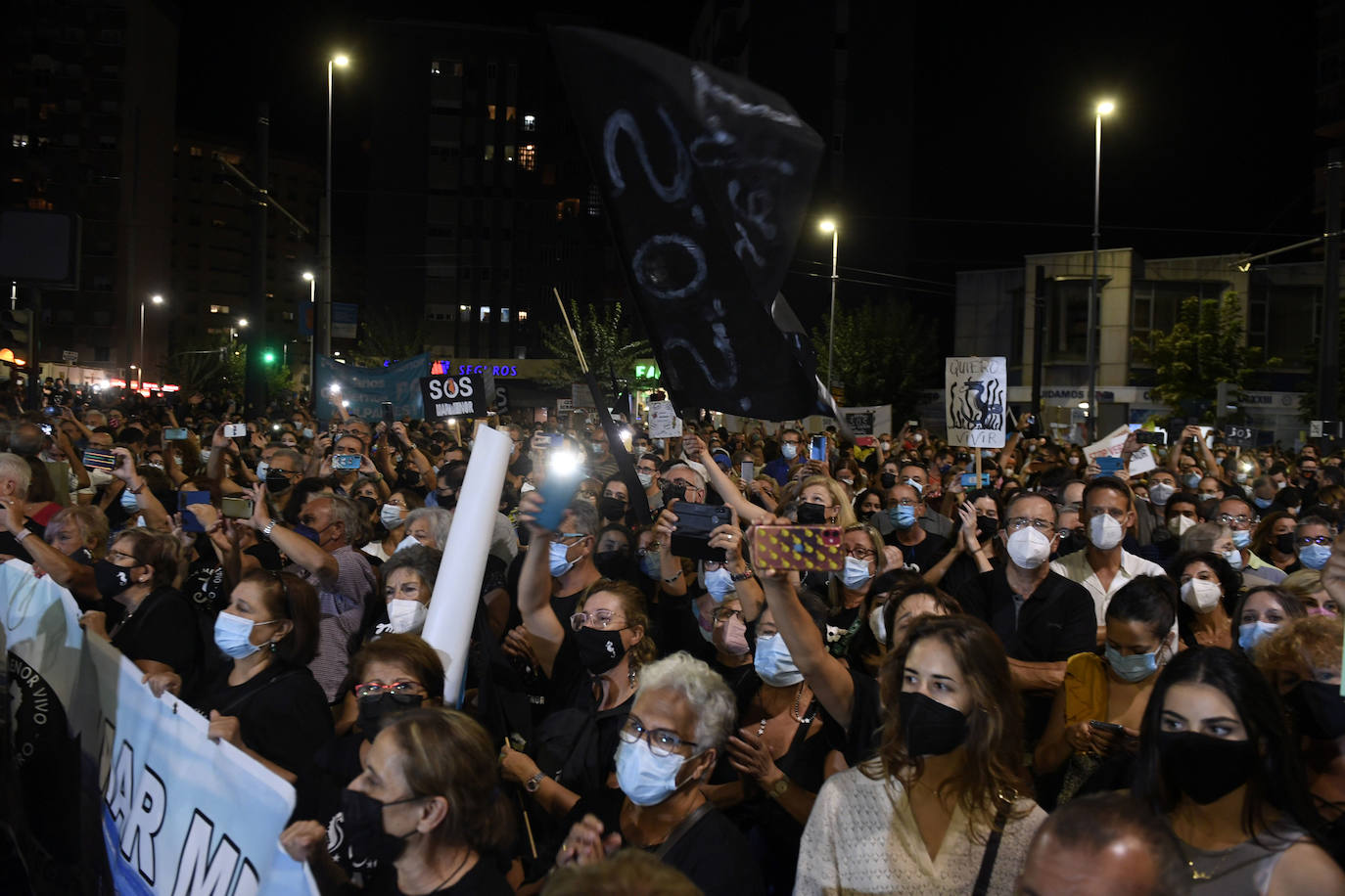 Fotos: Las imágenes de la manifestación en defensa del Mar Menor en Murcia