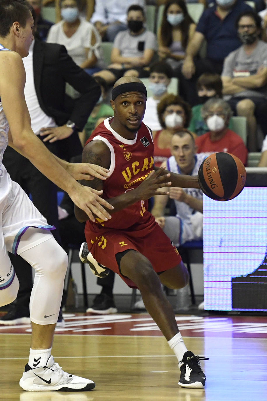 Fotos: La victoria del UCAM Murcia contra el Bilbao Basket, en imágenes