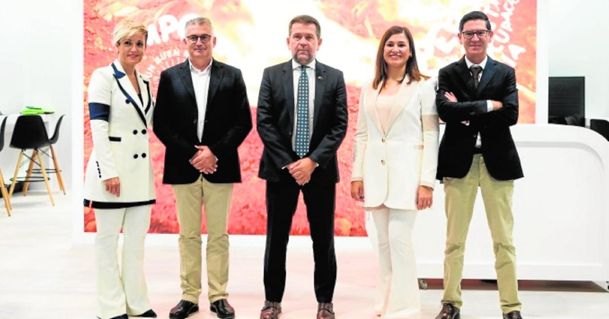 Delegación de Cricket en Fruit Attraction, con Juan Marín a la cabeza (centro). 