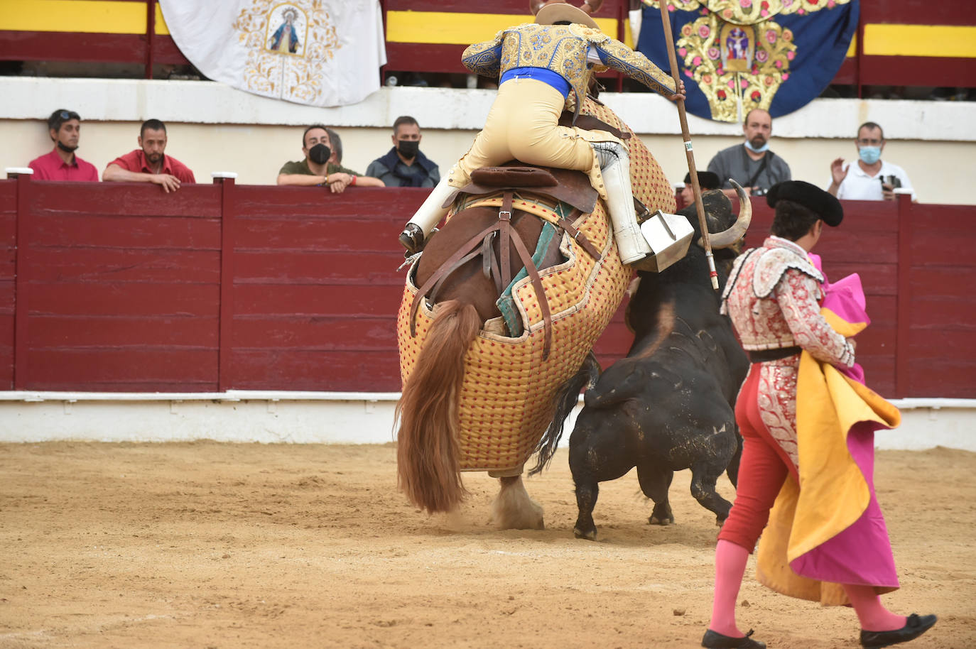 Fotos: Celebración de Rafaelillo empañada por la cogida de Ureña en Abarán