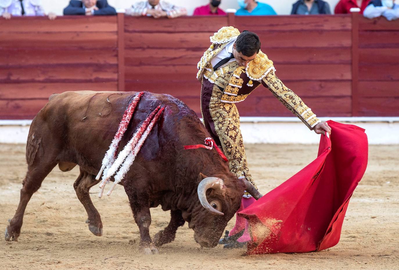 Fotos: Celebración de Rafaelillo empañada por la cogida de Ureña en Abarán