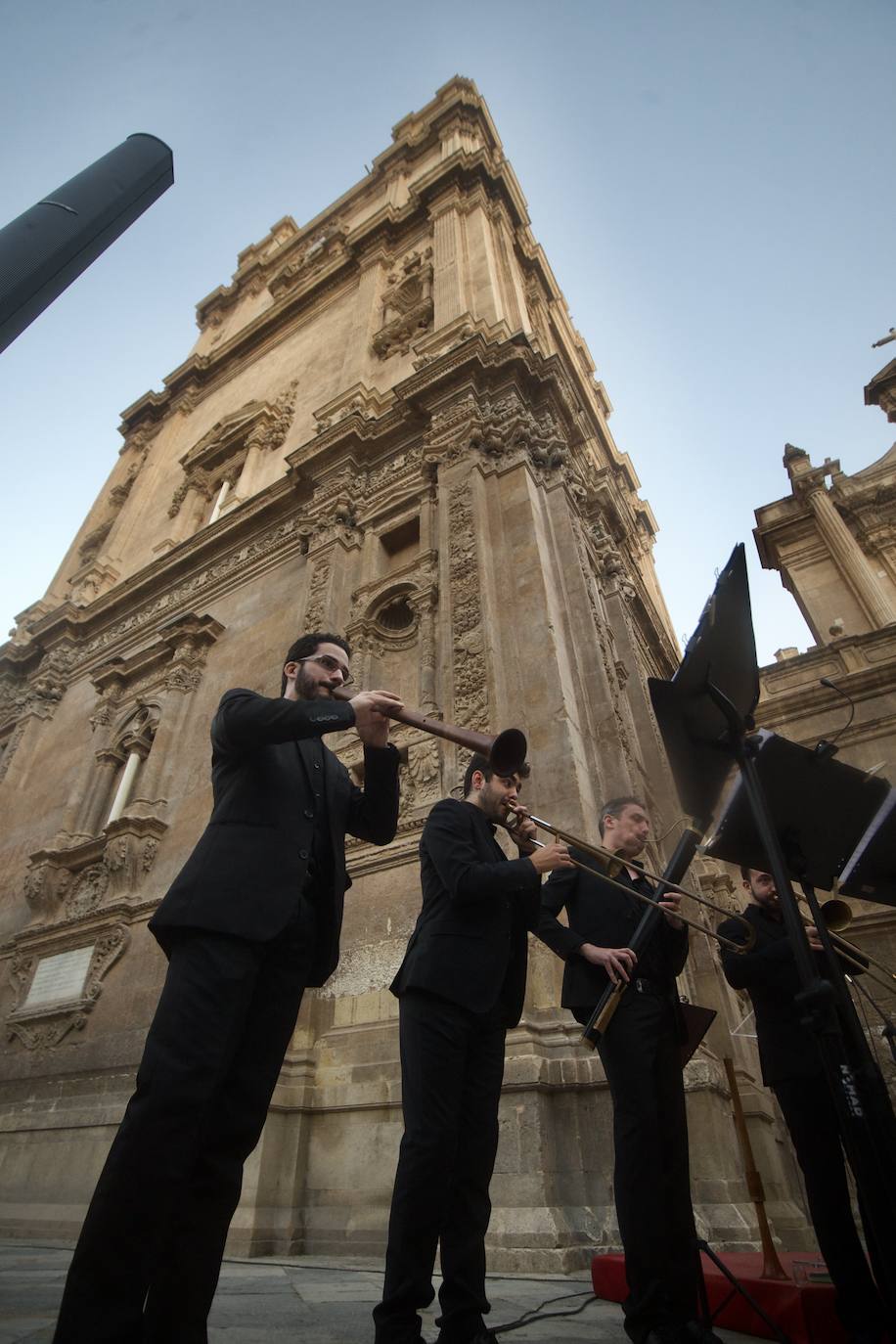 Fotos: Concierto a los pies de la Torre de la Catedral de Murcia
