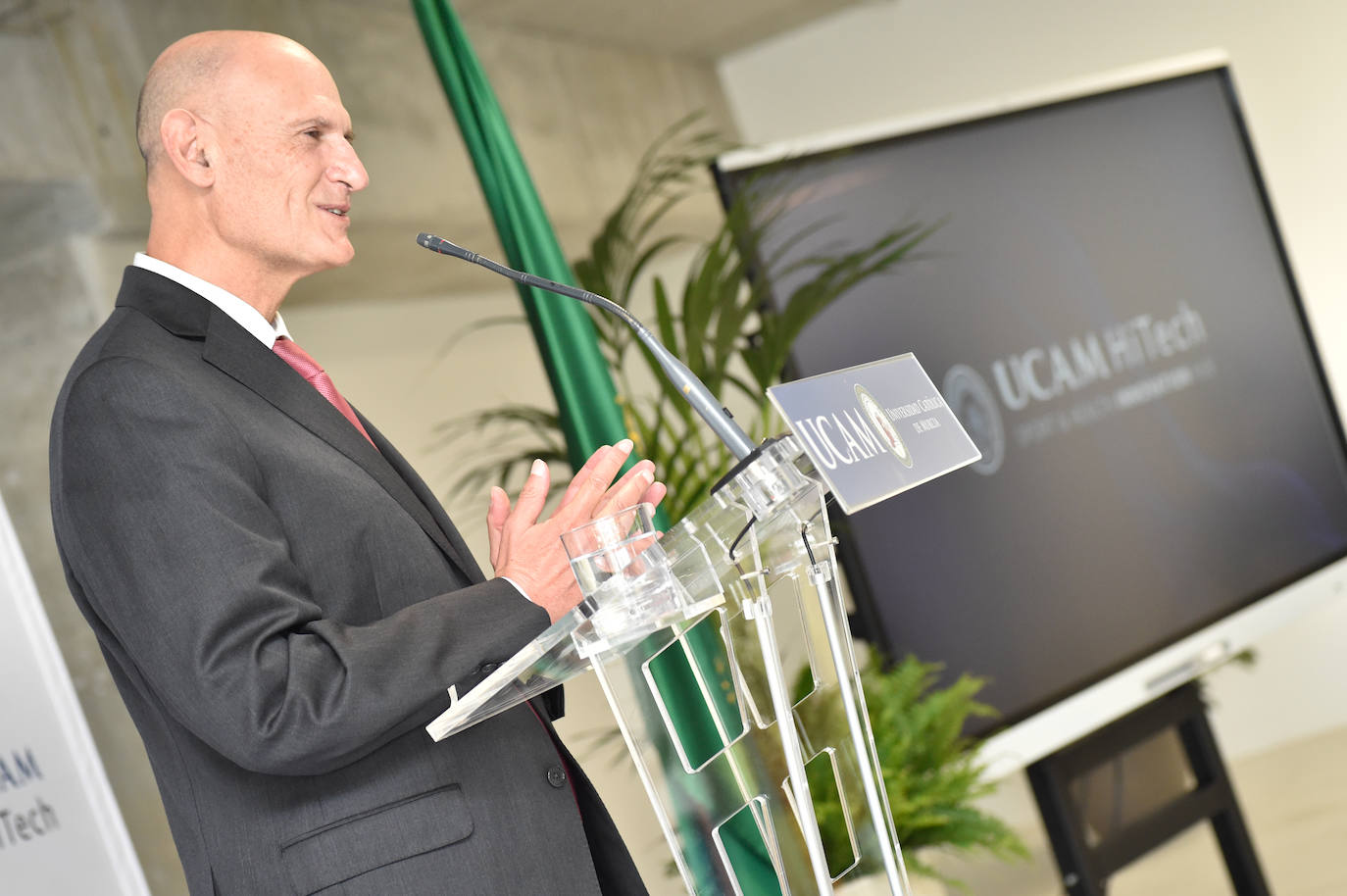 Fotos: Inauguración de la Incubadora de Alta Tecnología en Salud, Deporte y Alimentación de la UCAM