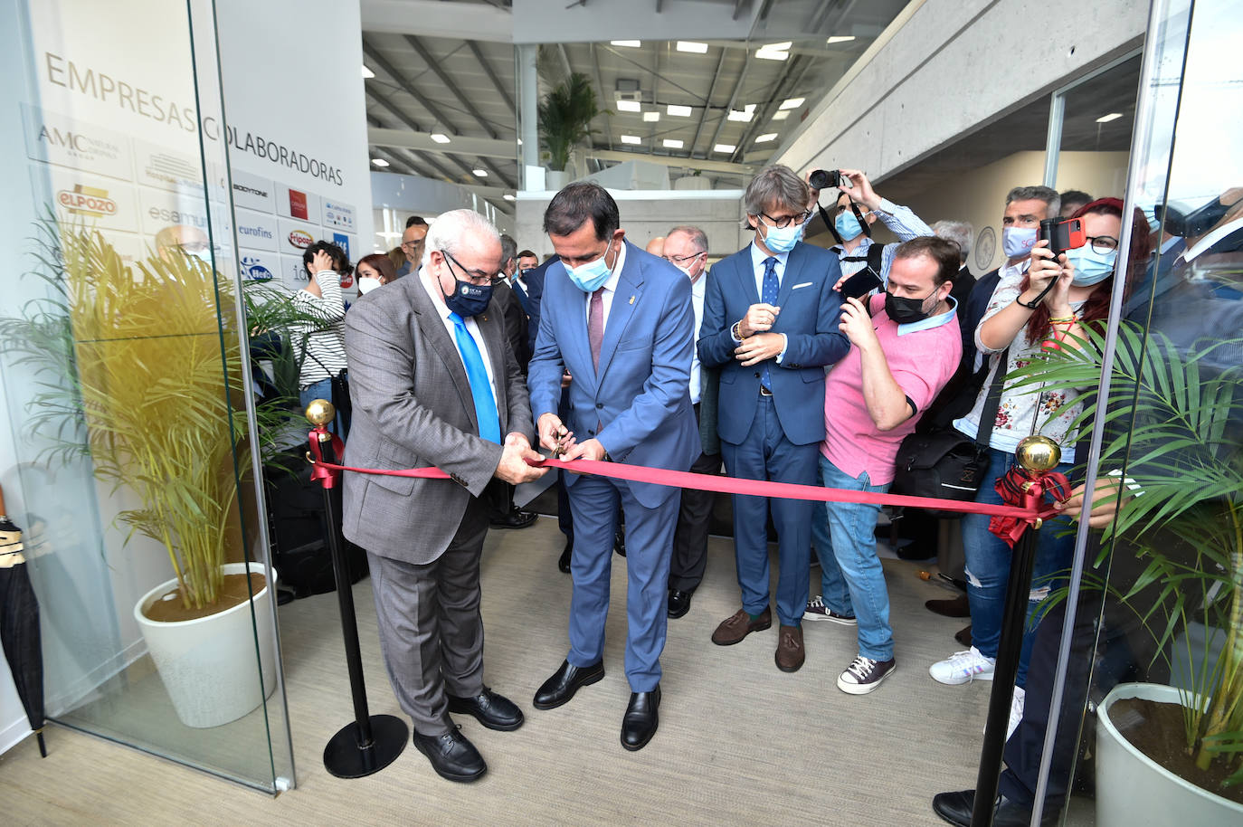 Fotos: Inauguración de la Incubadora de Alta Tecnología en Salud, Deporte y Alimentación de la UCAM