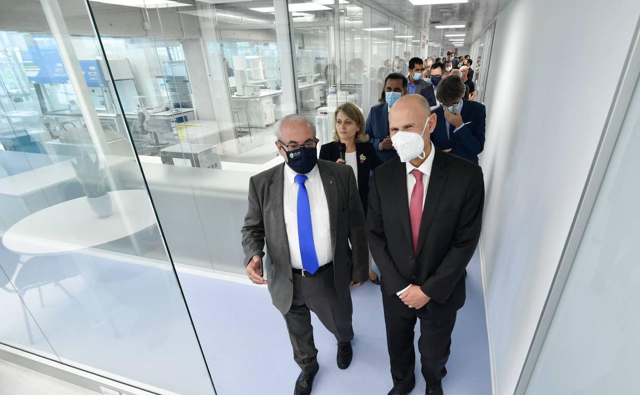 Juan Carlos Izpisua, este viernes, en la inauguración de las instalaciones del UCAM HiTech. 