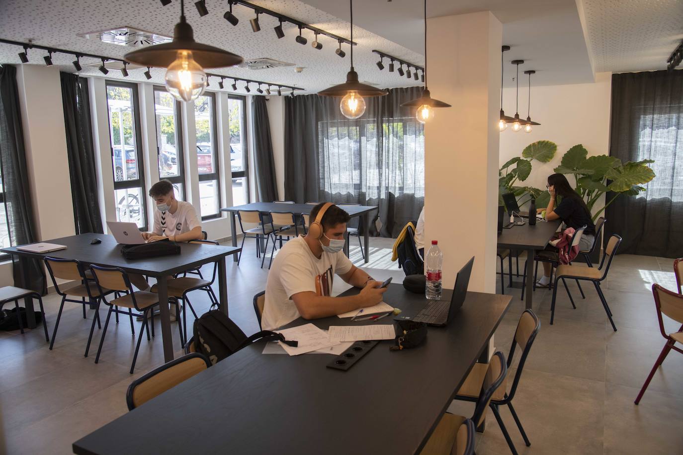 Fotos: La nueva residencia de la UPCT ya está al completo