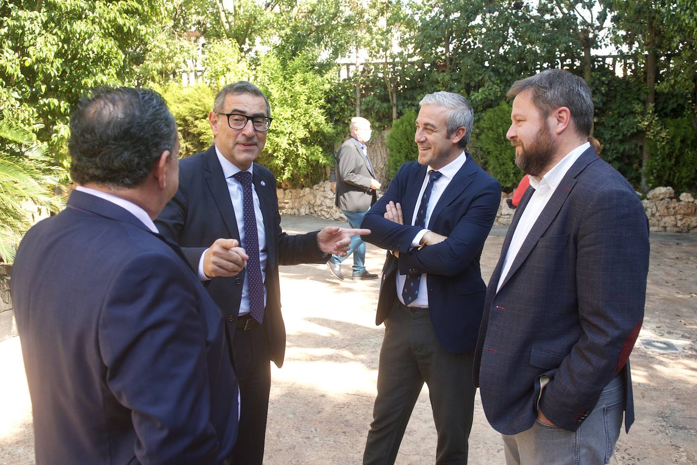 Fotos: Foro de tertulia &#039;La Luz&#039; en Murcia