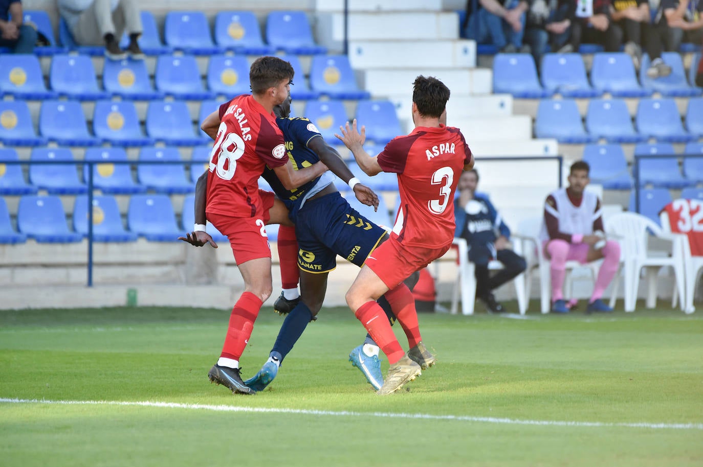 Fotos: Las mejores imágenes de la victoria del UCAM ante el Sevilla Atlético (2-1)