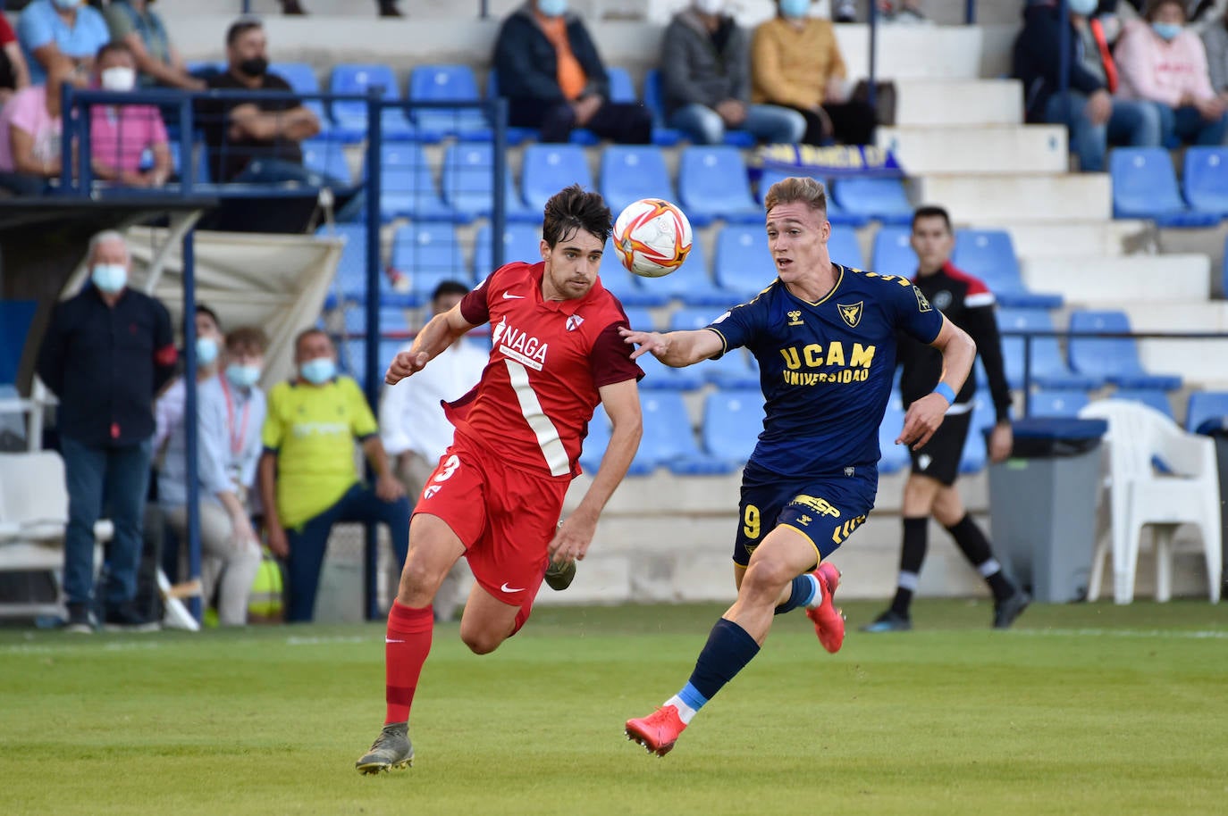 Fotos: Las mejores imágenes de la victoria del UCAM ante el Sevilla Atlético (2-1)