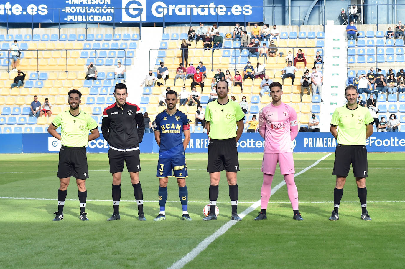 Fotos: Las mejores imágenes de la victoria del UCAM ante el Sevilla Atlético (2-1)
