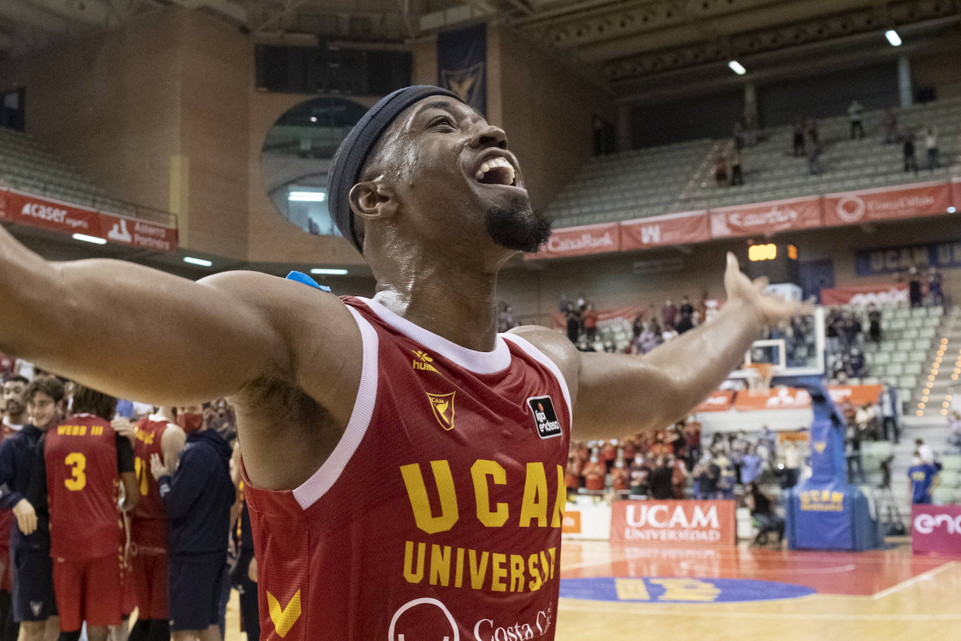 Fotos: La victoria del UCAM Murcia contra el Baskonia, en imágenes