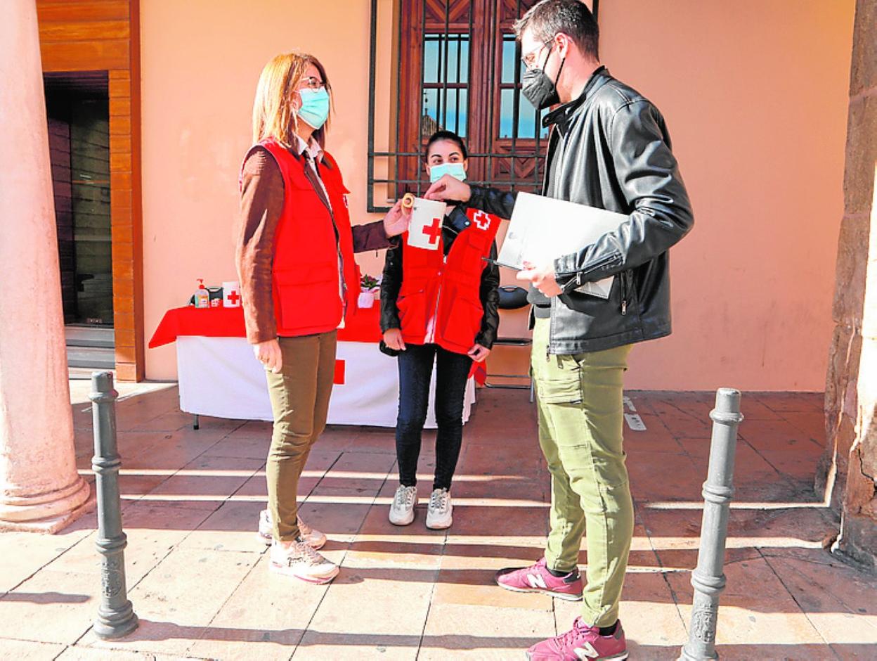 Día de la Banderita de Cruz Roja en Lorca