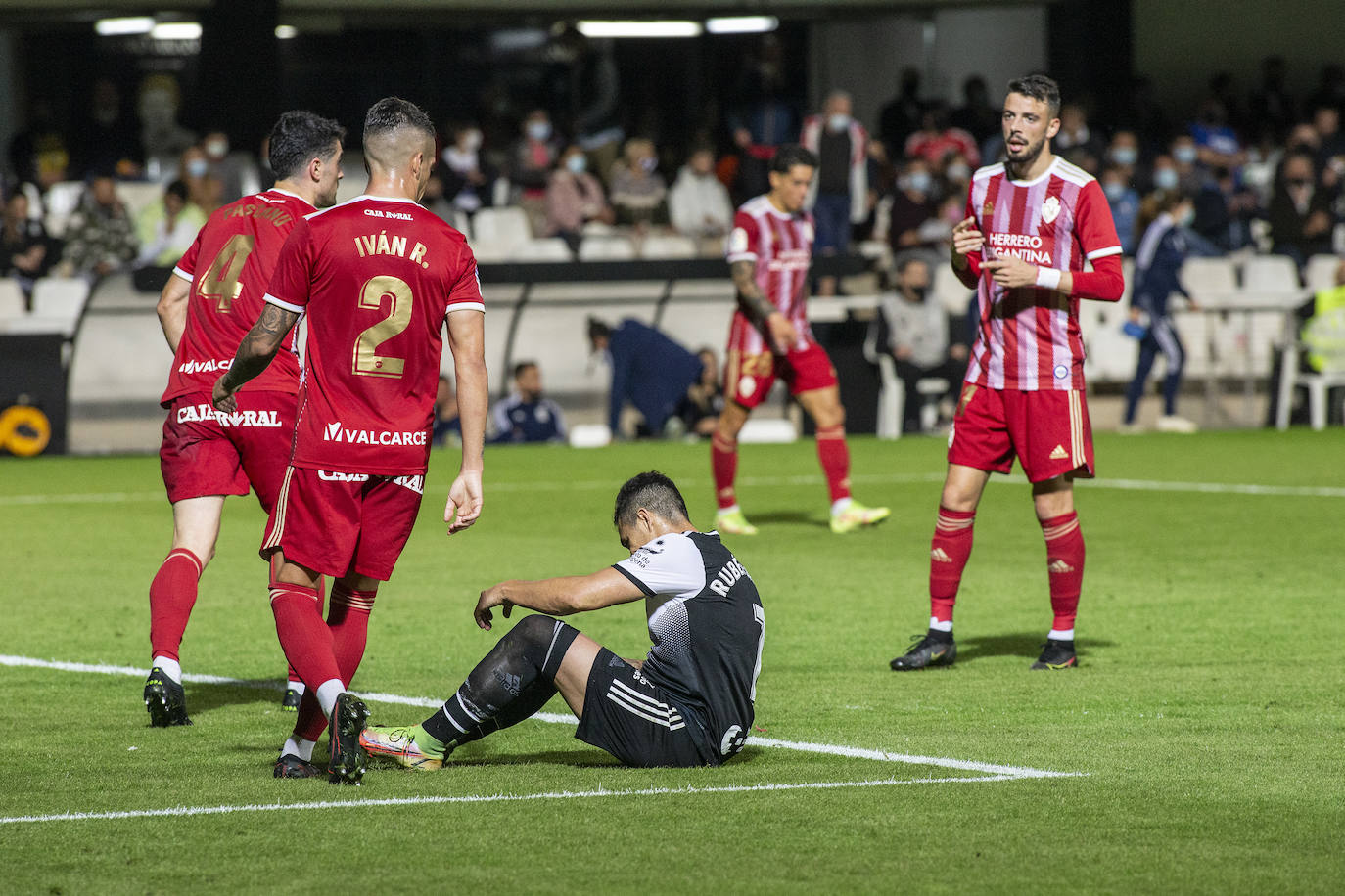 Fotos: La derrota del Cartagena contra la Ponferradina en imágenes