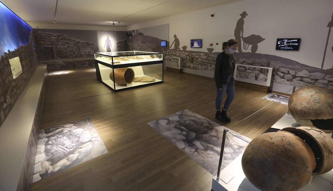 Fotos: El ajuar de La Almoloya ve por fin la luz en la Región