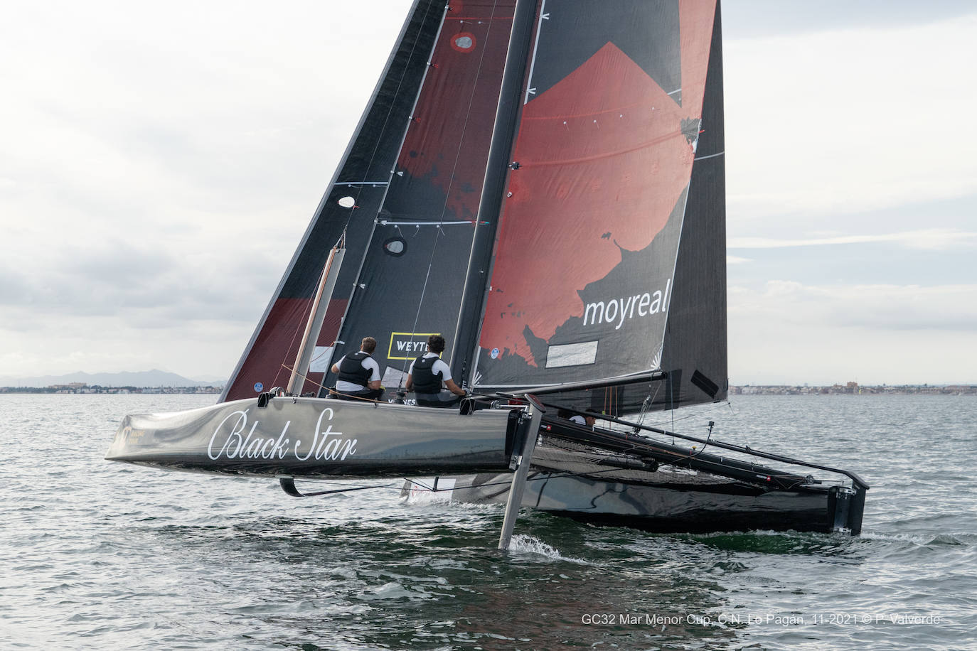 Fotos: Los catamaranes voladores, en marcha en la GC32 Mar Menor Cup