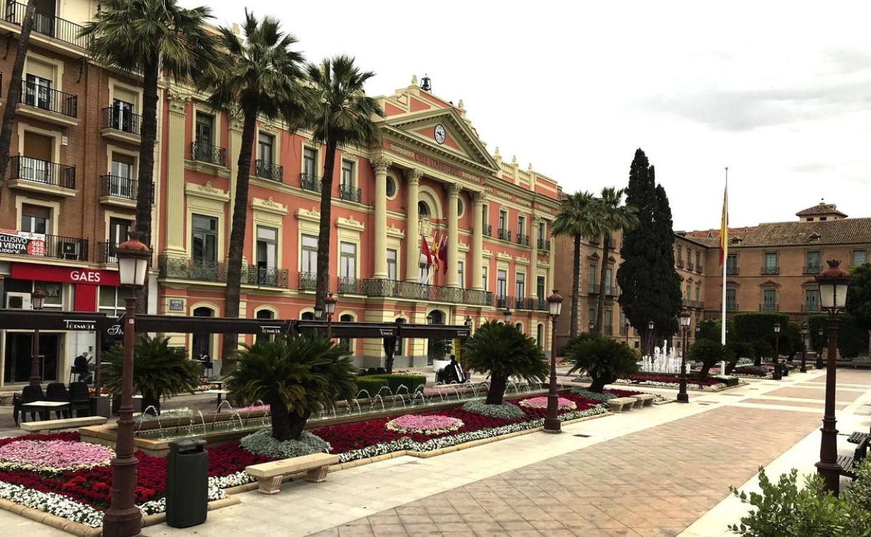 El Ayuntamiento de Murcia.