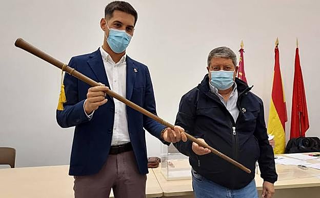 Juan Francisco Roda (izq.), nuevo pedáneo de Cabezo de Torres.
