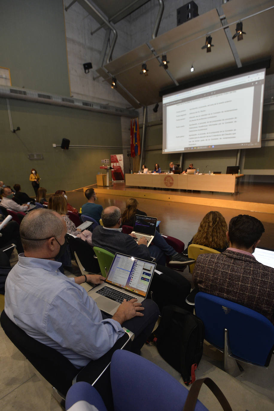 Fotos: Claustro de la Universidad de Murcia