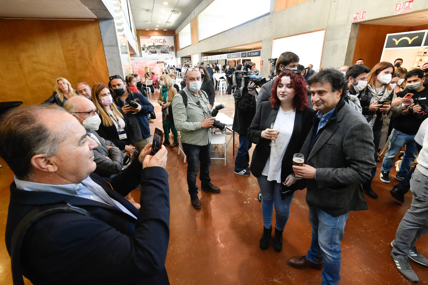 Fotos: Los comensales disfrutan de la oferta gastronómica en la primera jornada