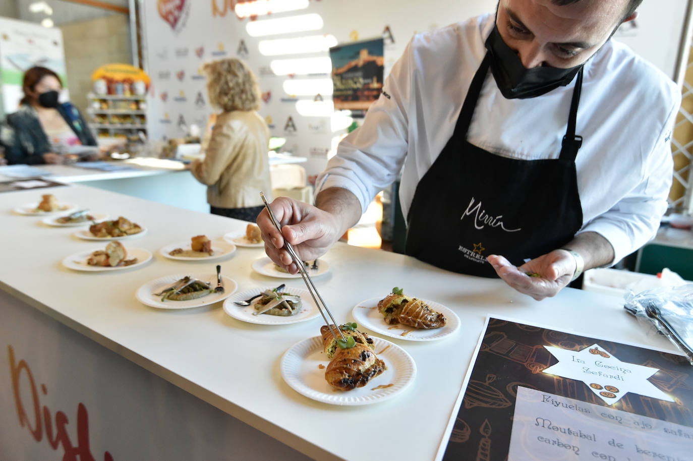 Fotos: Los comensales disfrutan de la oferta gastronómica en la primera jornada
