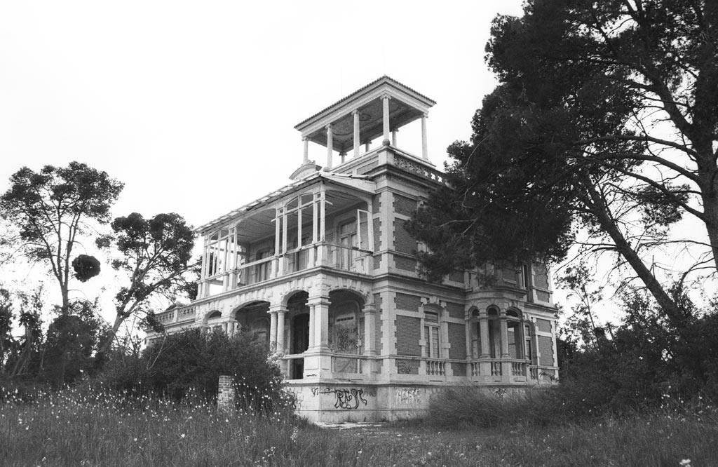 Fotos: Exposición fotográfica &#039;La evolución arquitectónica de los espacios&#039;, del abanillero Damián Lajara