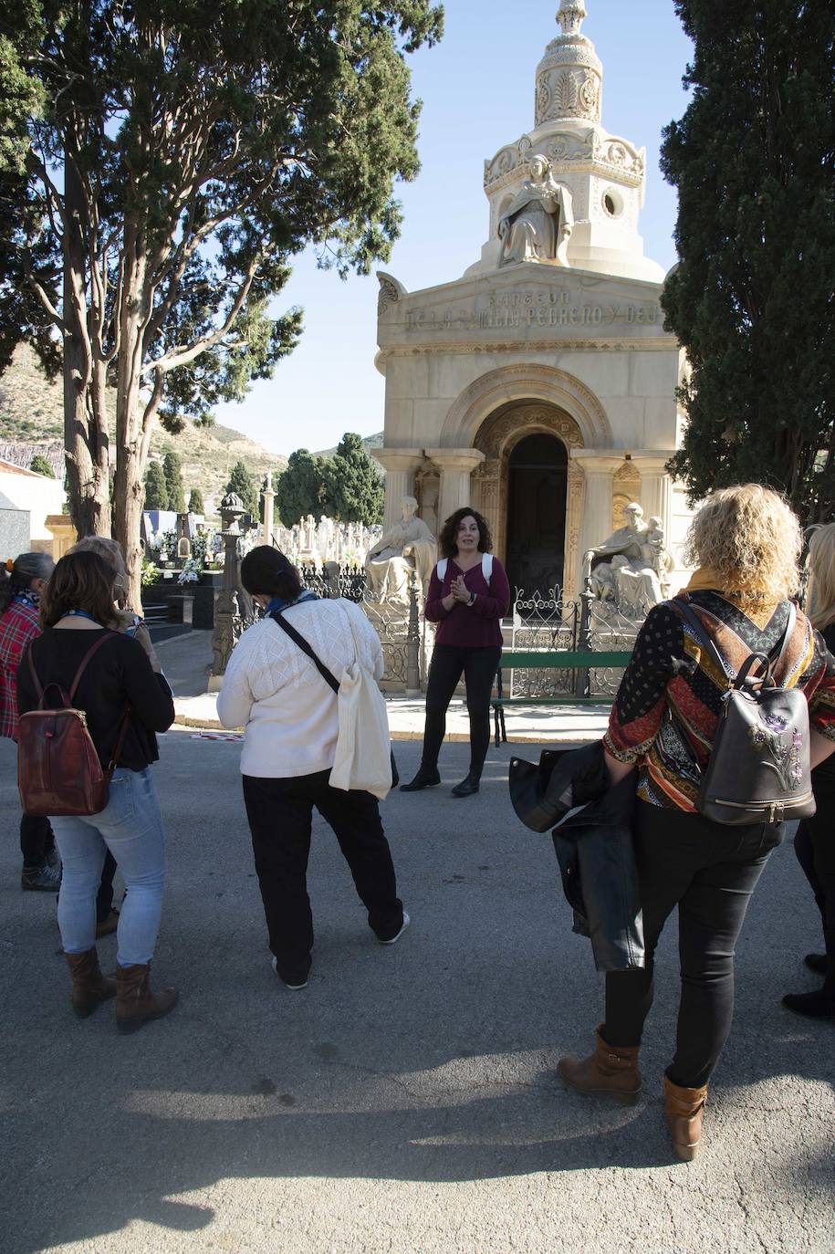 Fotos: Clase práctica sobre turismo funerario en Cartagena