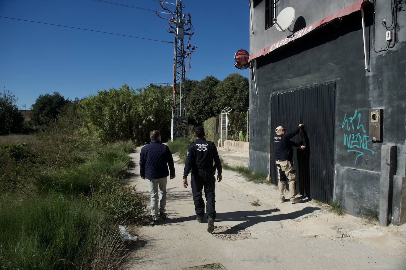 Fotos: Los últimos vecinos de la Orilla de la Vía se despiden de sus hogares