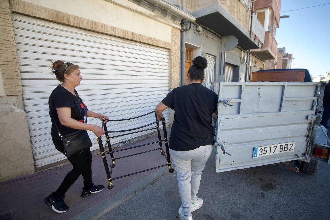 Fotos: Los últimos vecinos de la Orilla de la Vía se despiden de sus hogares