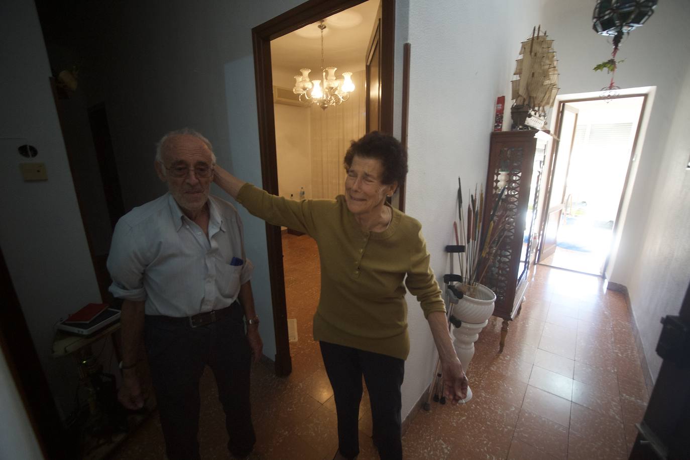 Fotos: Los últimos vecinos de la Orilla de la Vía se despiden de sus hogares
