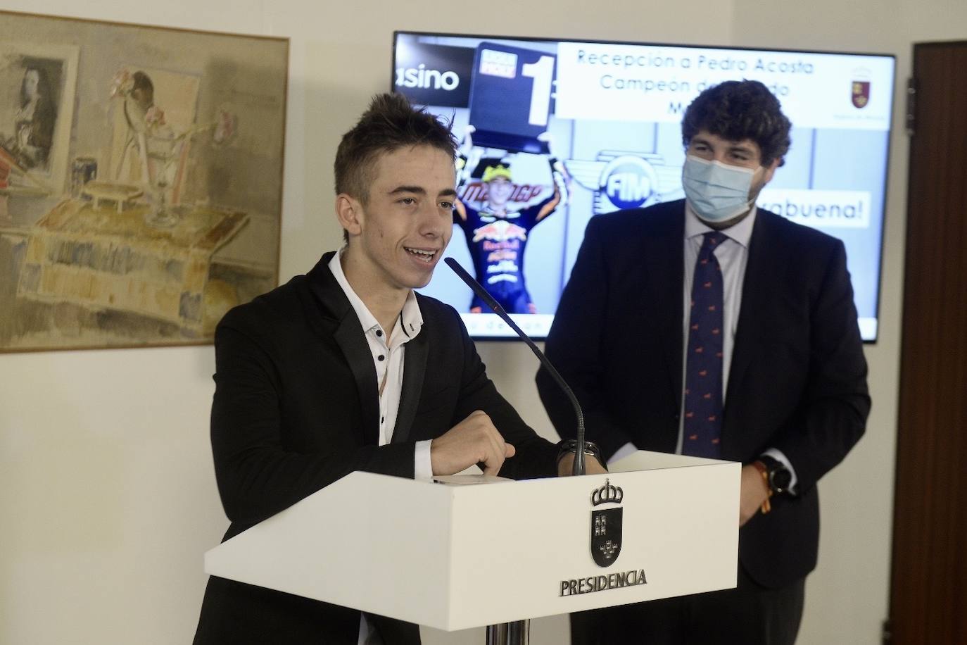 Fotos: La Comunidad homenajea a Acosta