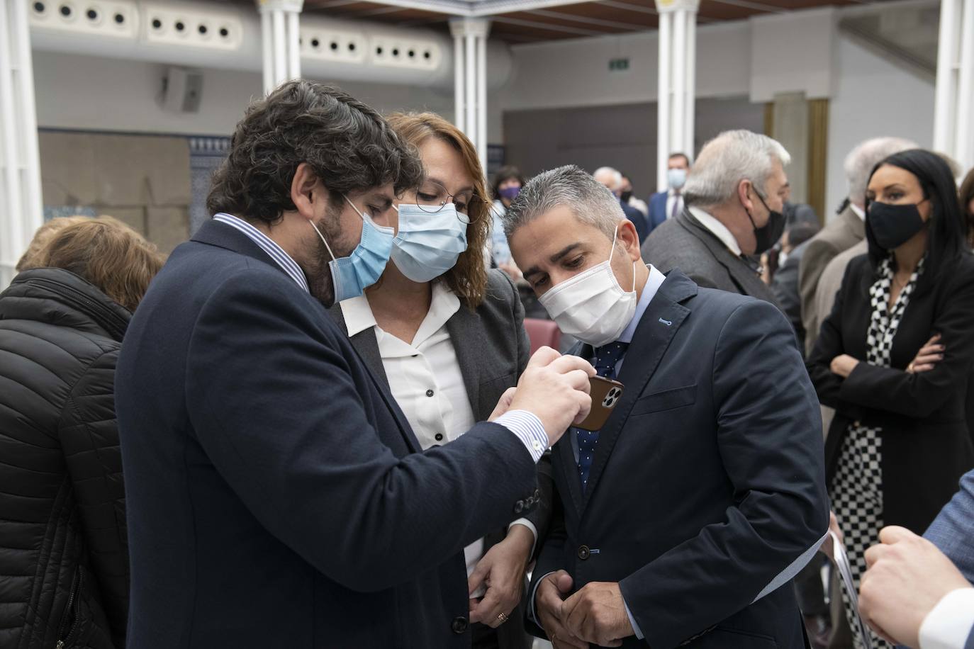 Fotos: PSOE y Ciudadanos se alían para poner coto al transfuguismo en el Estatuto