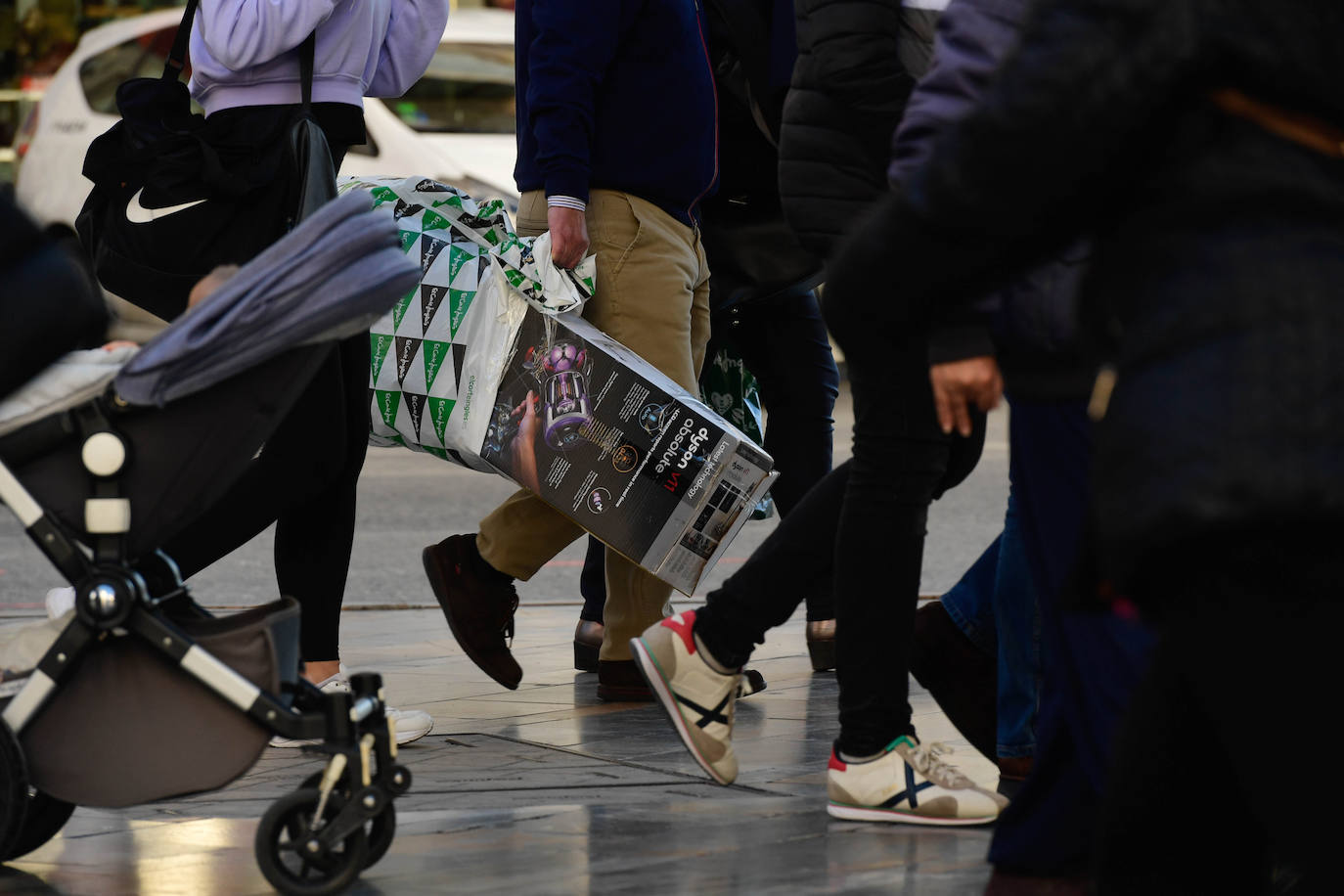 Fotos: Comienzan las rebajas del &#039;Black Friday&#039; en Murcia