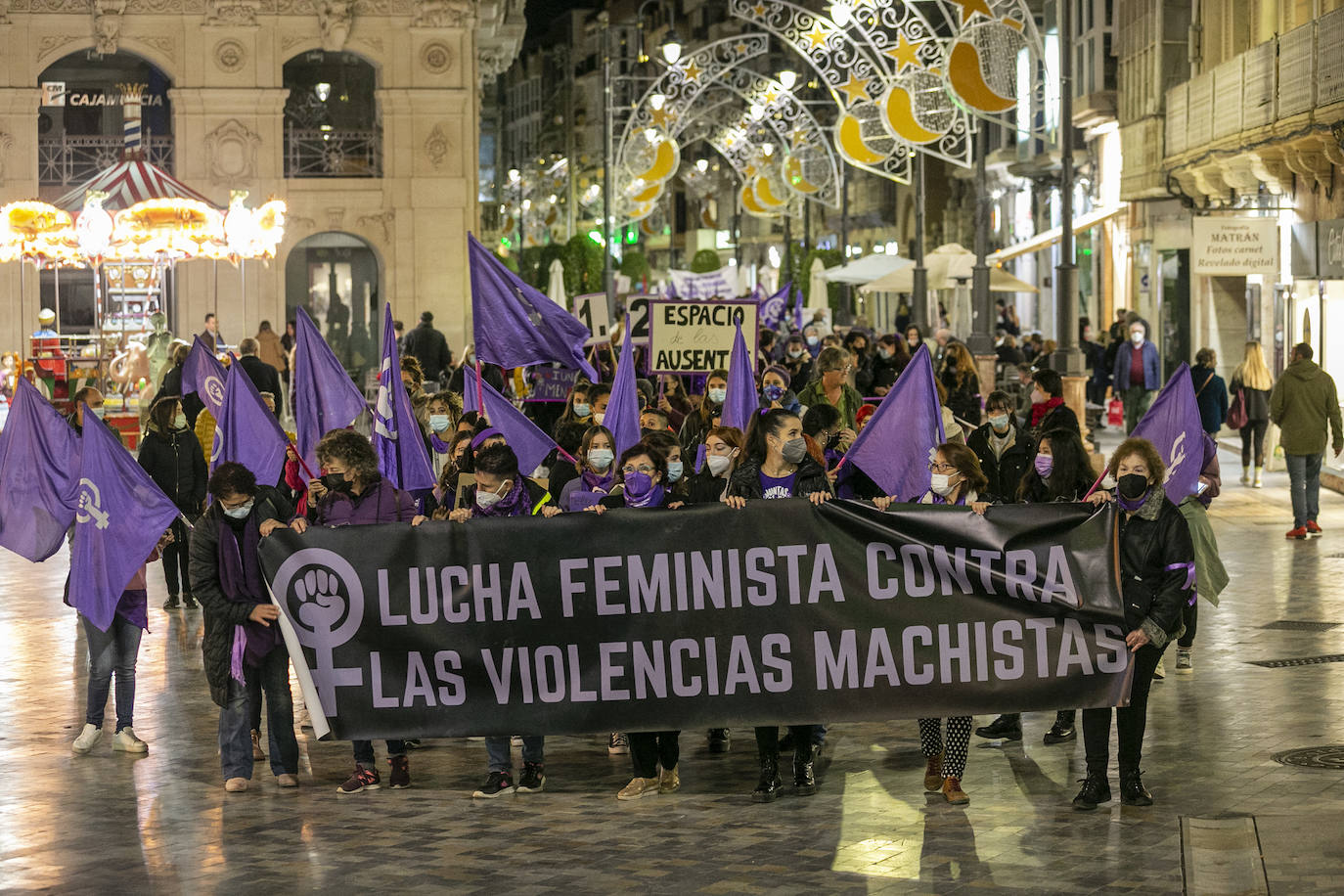 Fotos: Cartagena denuncia en la calle el machismo que mata a las mujeres