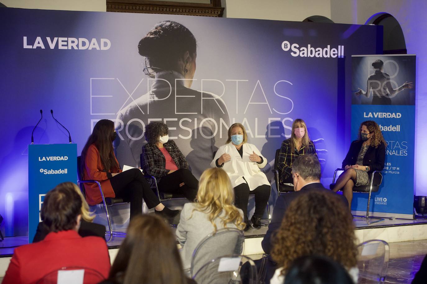 Fotos: Foro &#039;Expertas Profesionales&#039;