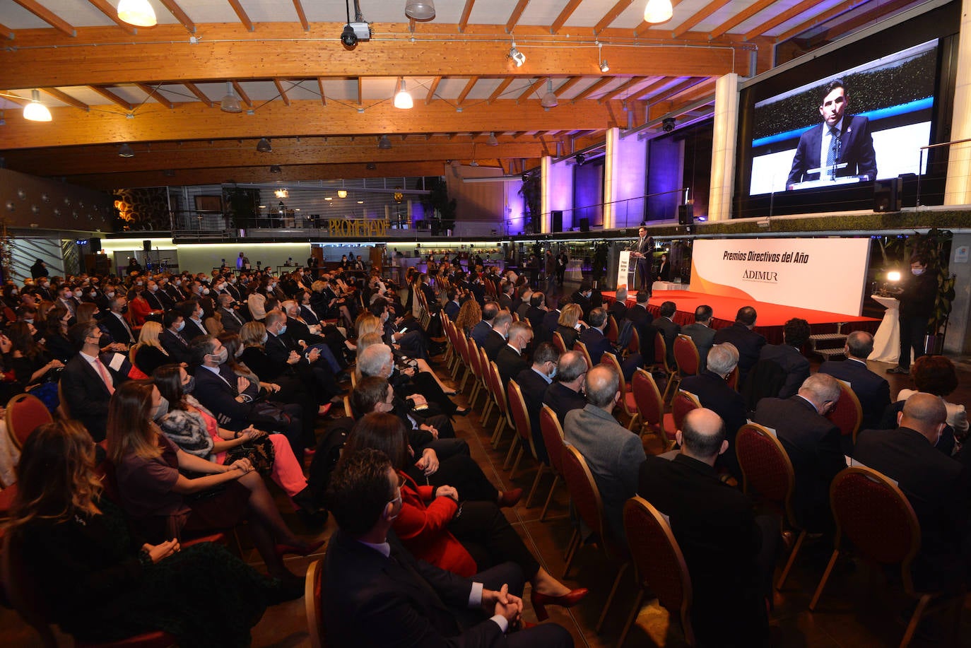 Fotos: Adimur distingue a los mejores directivos del año en la Región