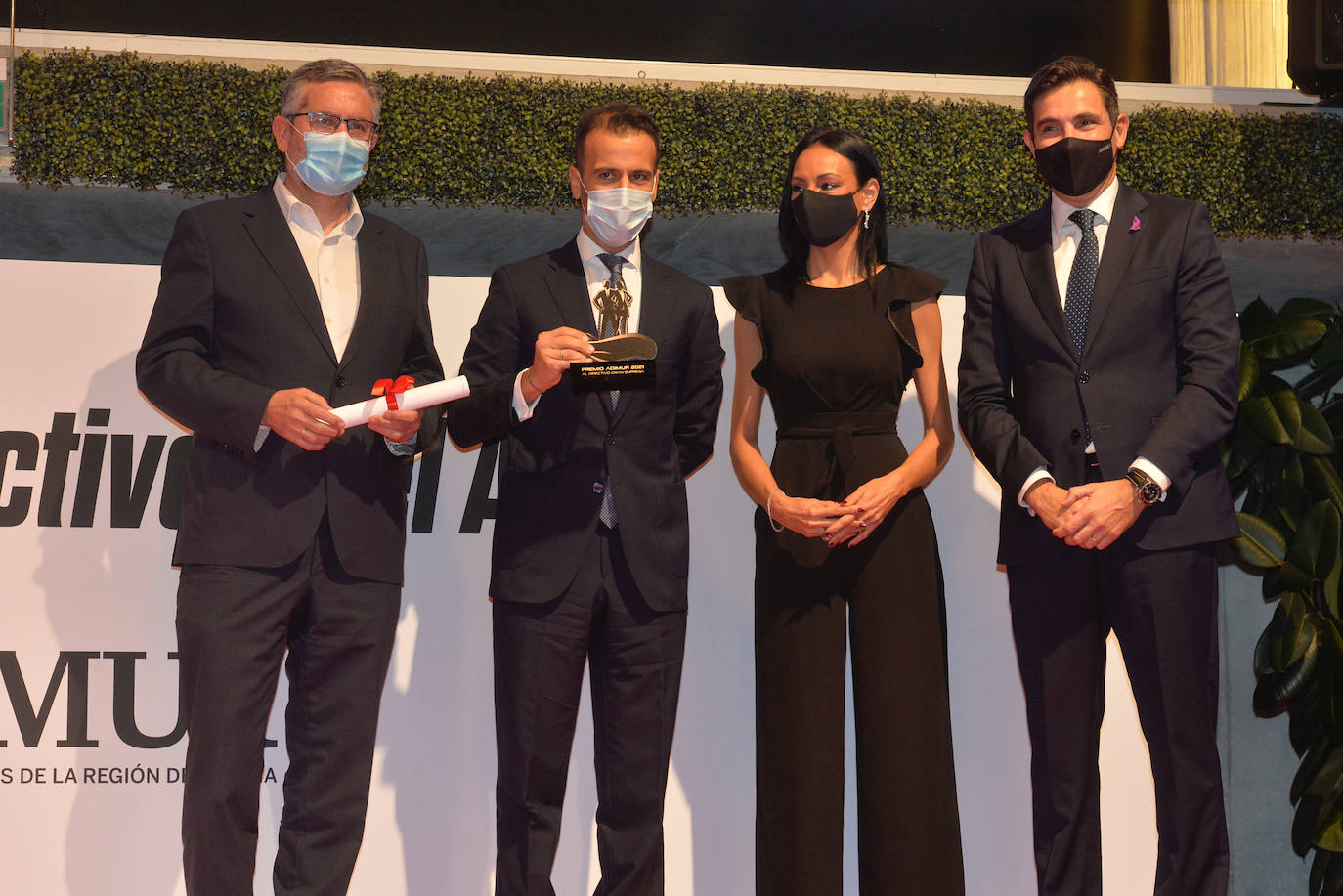 Fotos: Adimur distingue a los mejores directivos del año en la Región