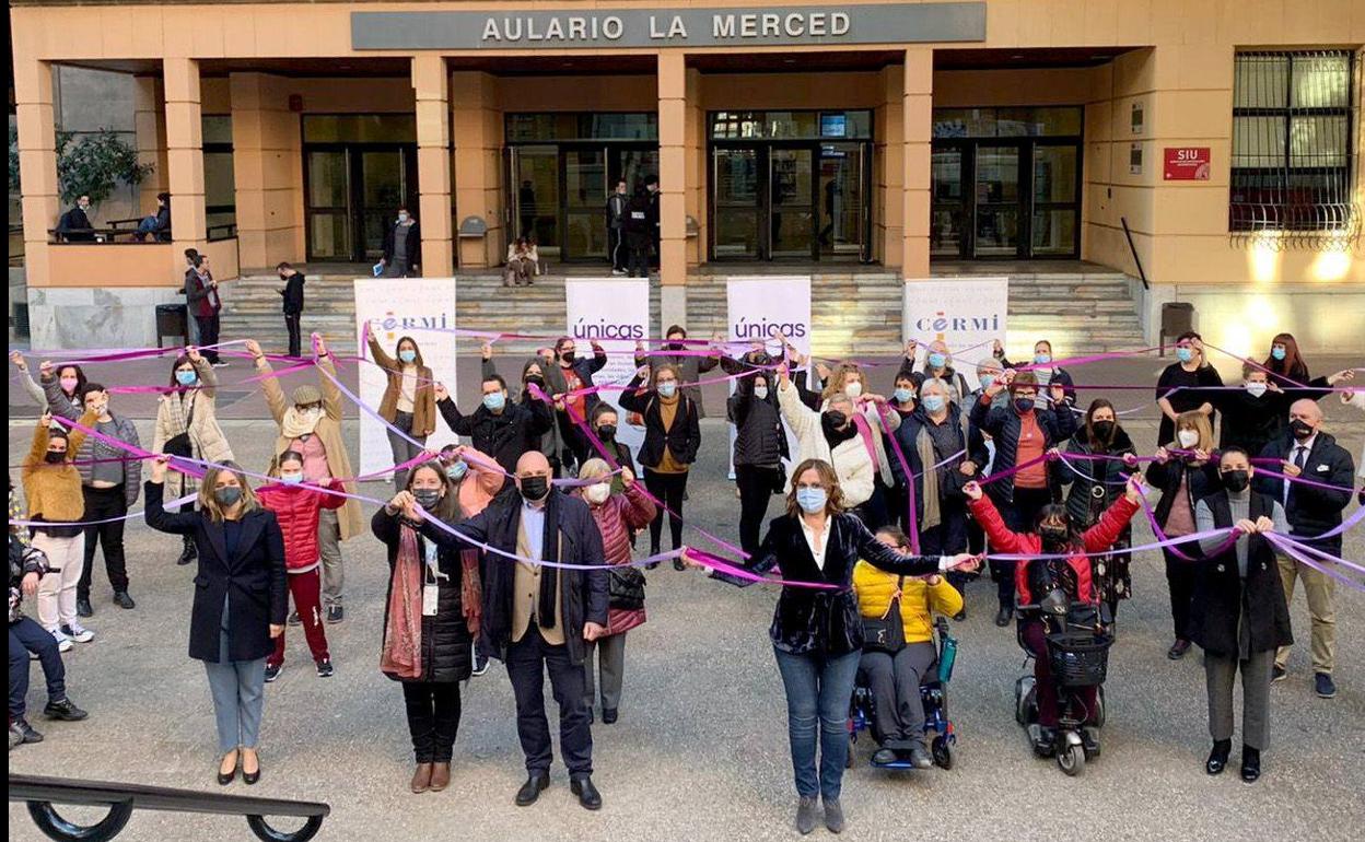 Presentación del proyecto 'Únicas' en Murcia.