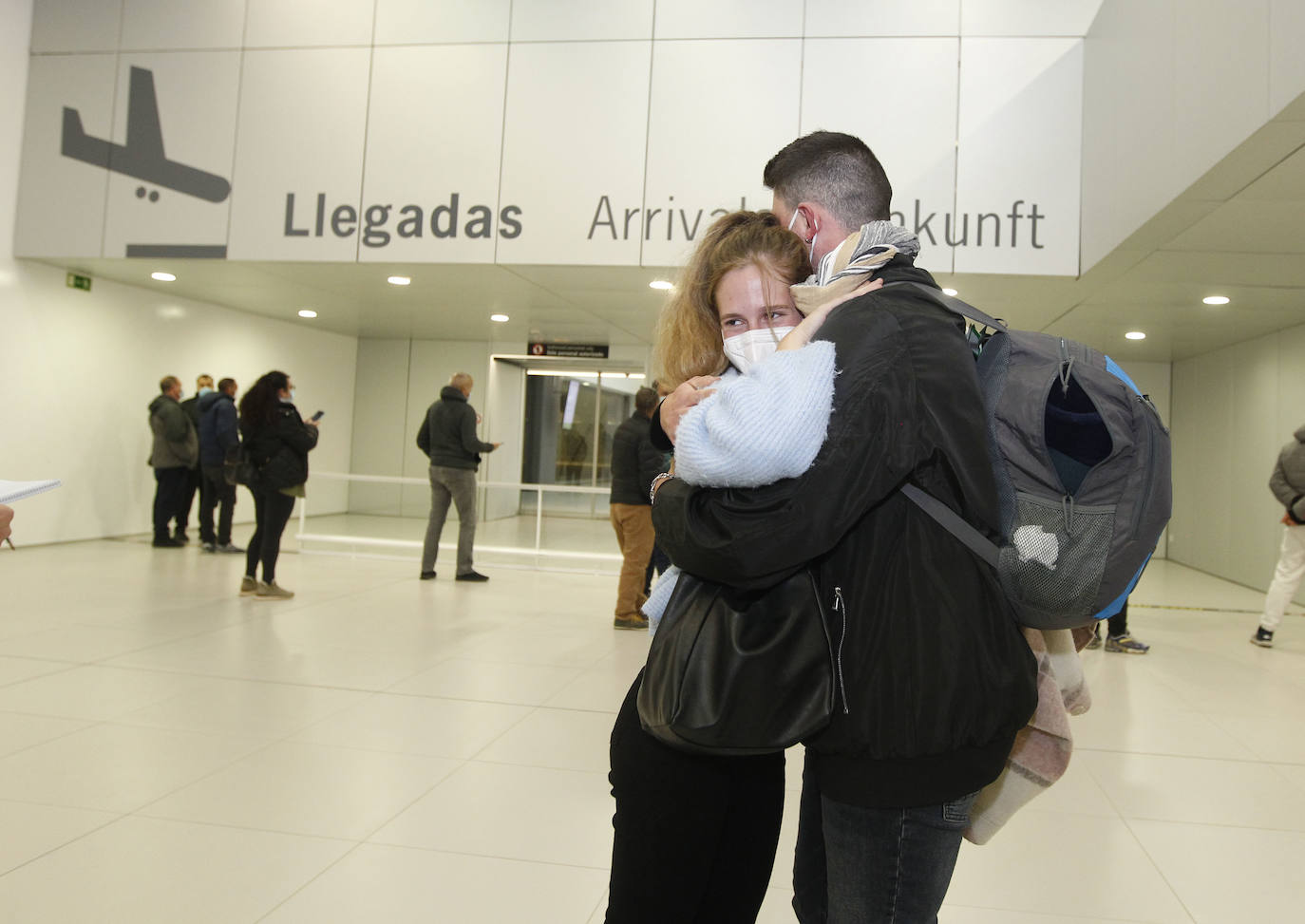 Fotos: Llegan a la Región los murcianos atrapados en Marruecos por el cierre de sus fronteras