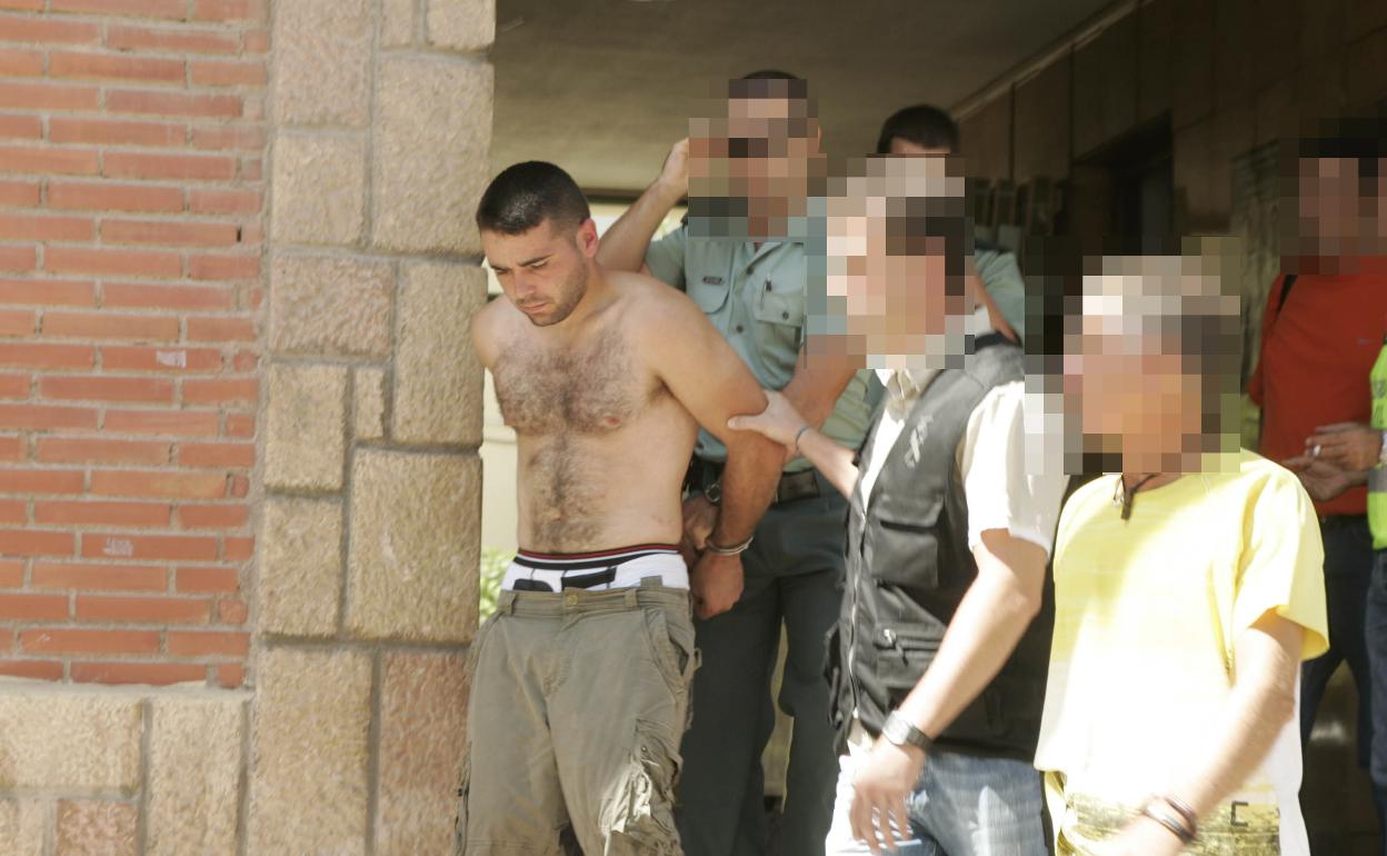 Indalecio Ojeda, tras ser arrestado en La Hoya de Lorca en 2009, cuando estaba fugado de prisión.