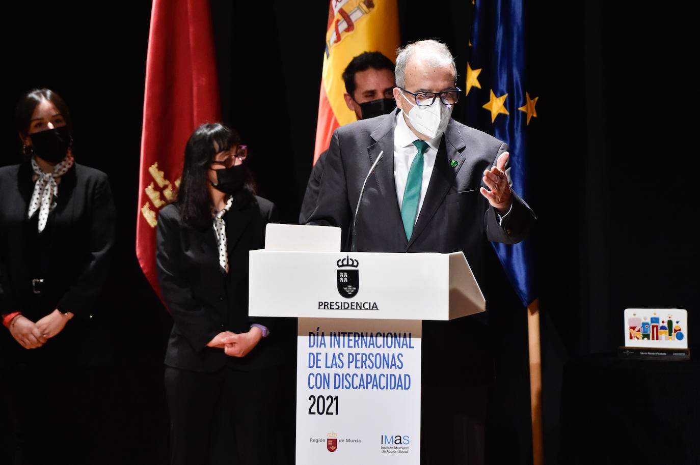 Fotos: Los Premios de la Discapacidad reconocen «a quienes trabajan cada día para hacer mejor y más inclusiva la Región»