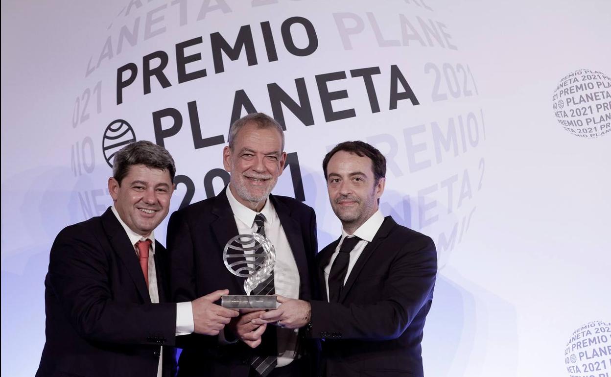 Los escritores Antonio Mercero, Jorge Díaz y el lorquino Agustín Martínez. 