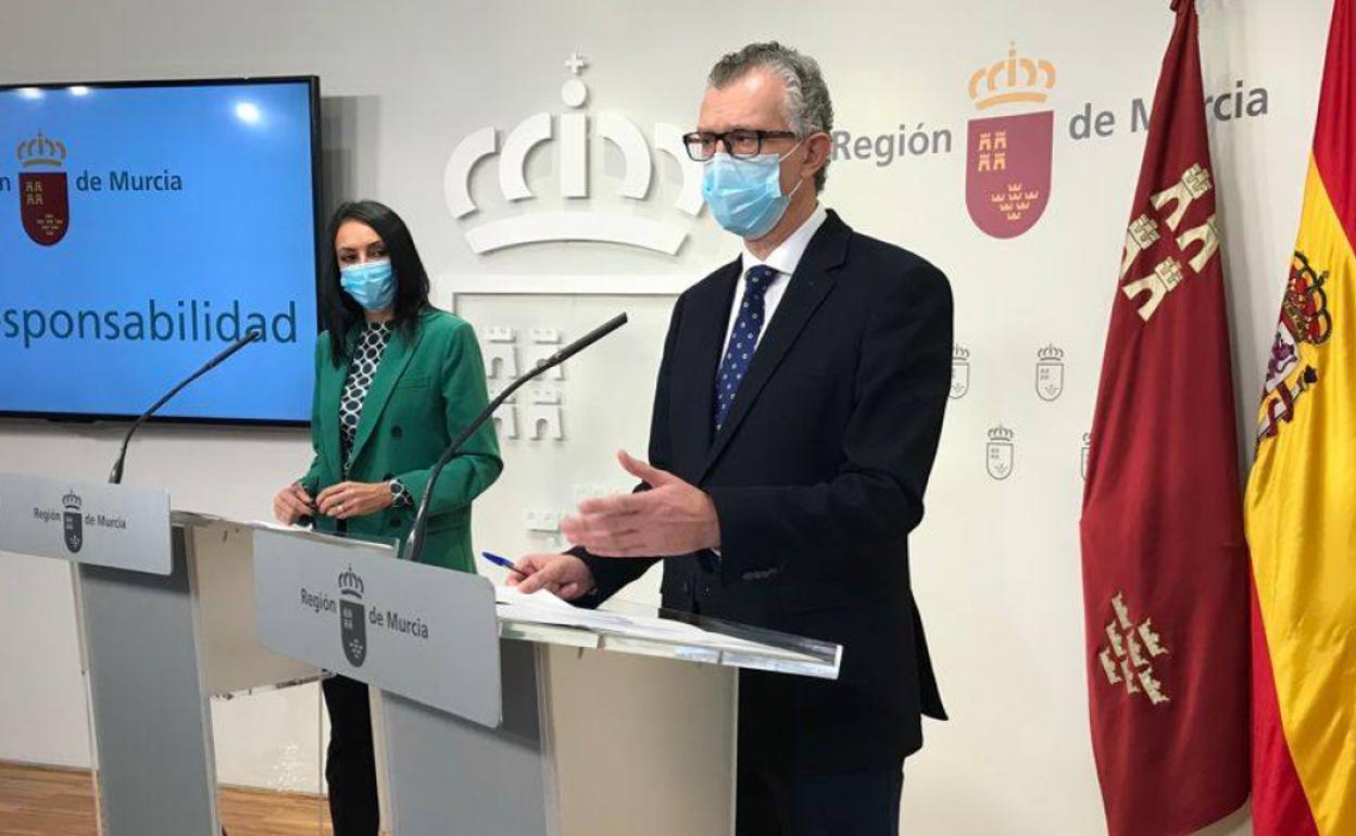 Valle Miguélez y Juan José Pedreño, este jueves.