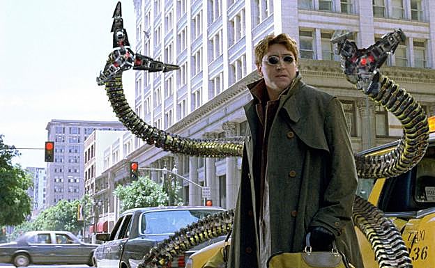 Alfred Molina, como Doctor Octopus, en 'Spider-Man 2'.