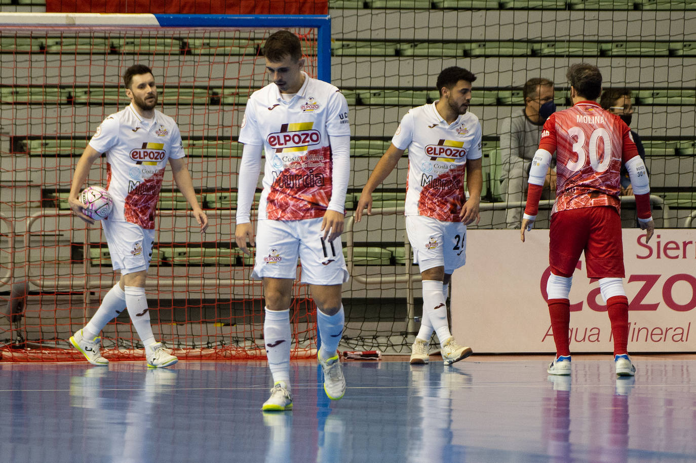 Fotos: La derrota de ElPozo ante Valdepeñas, en imágenes