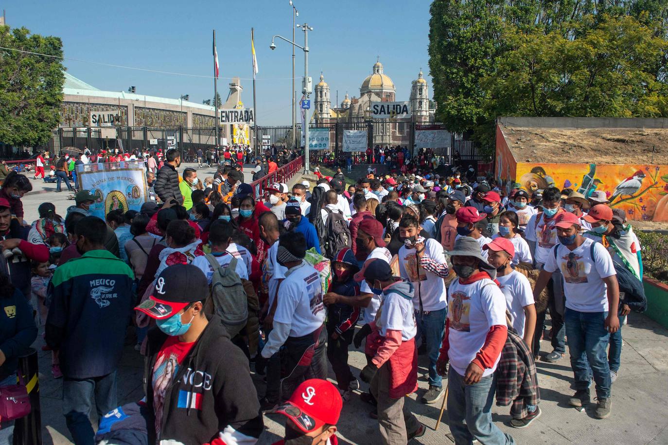 Fotos: Esperanza y medidas sanitarias para la Virgen de Guadalupe