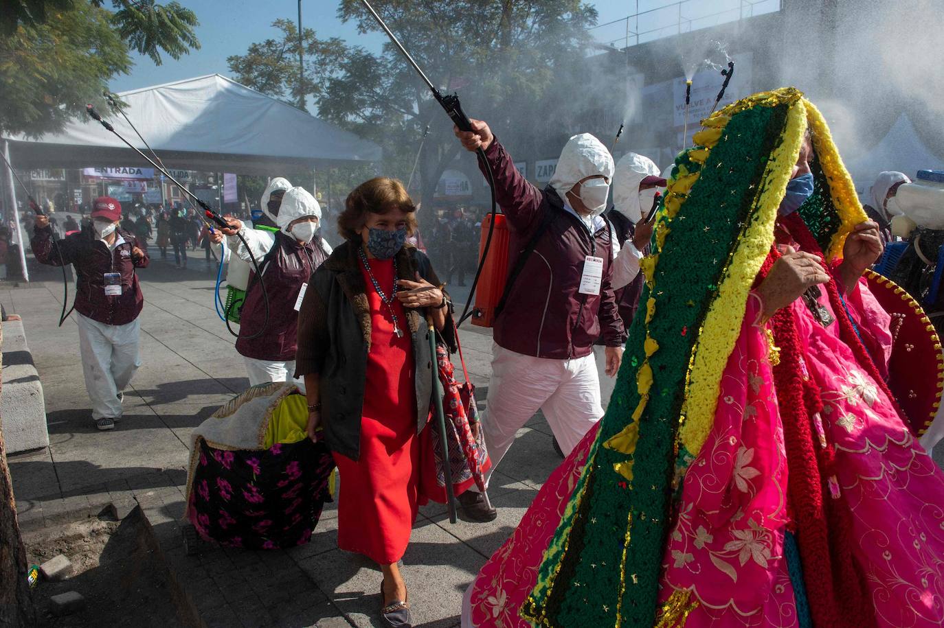 Fotos: Esperanza y medidas sanitarias para la Virgen de Guadalupe