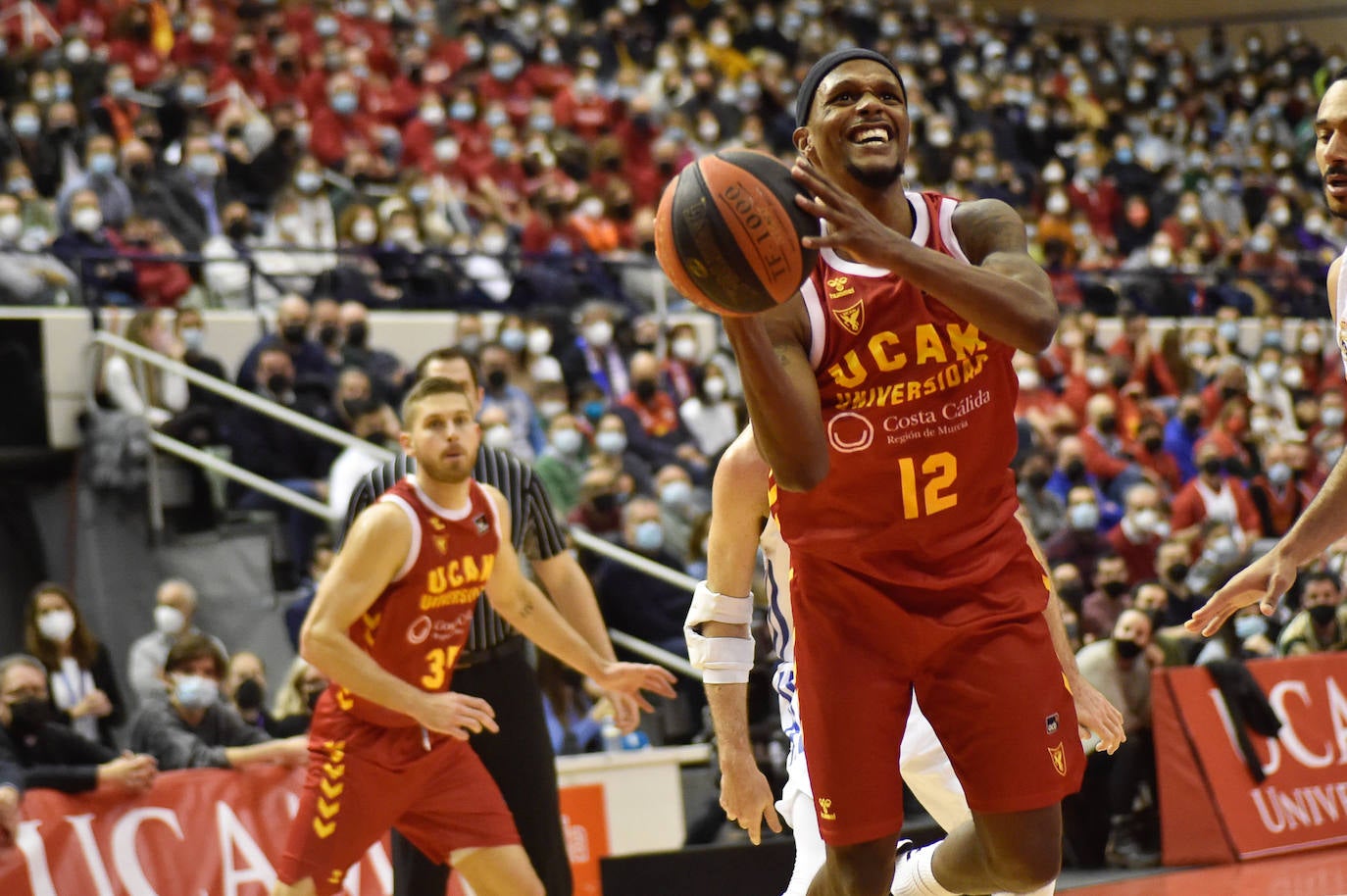 Fotos: Demasiado Real Madrid para el UCAM