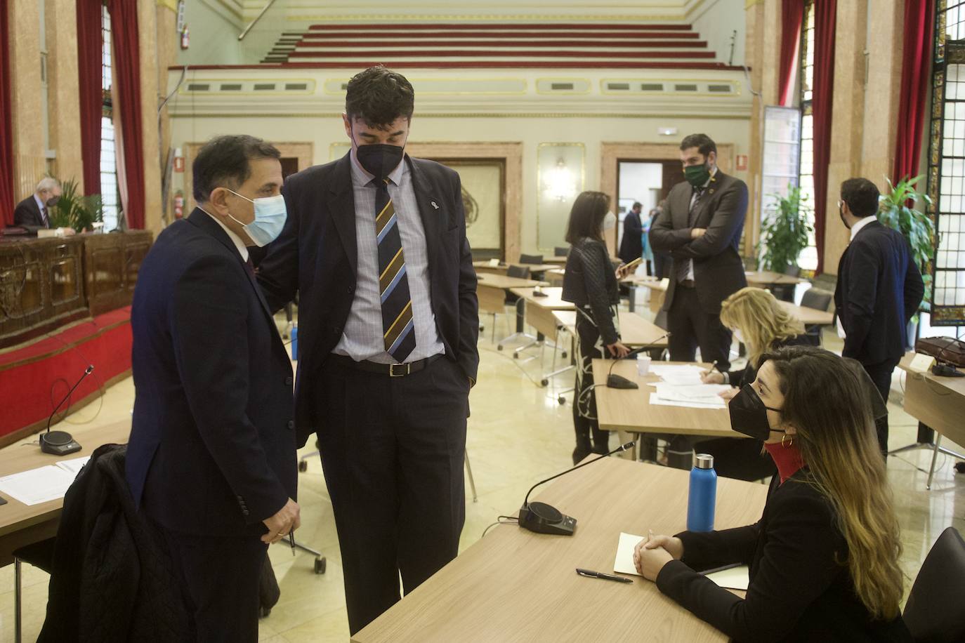 Fotos: Pleno municipal del Ayuntamiento de Murcia